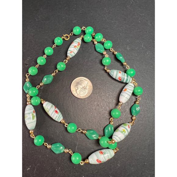 Vintage 32" Italian Murano Art Glass Green Floral Beaded Necklace - Picture 7 of 15